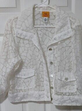 Ruby Rd. White Lace Textured Button-Front Jacket